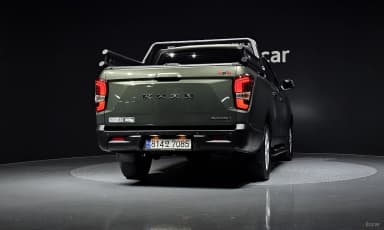 Rexton Sports Khan