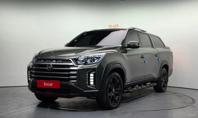 Rexton Sports Khan