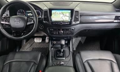 Rexton Sports Khan