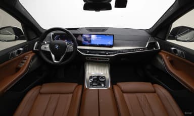 X7 (G07)