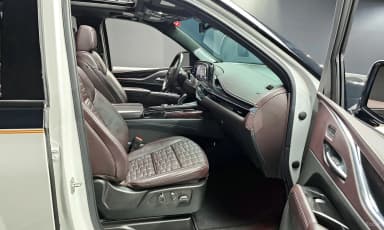 Escalade 5th Generation