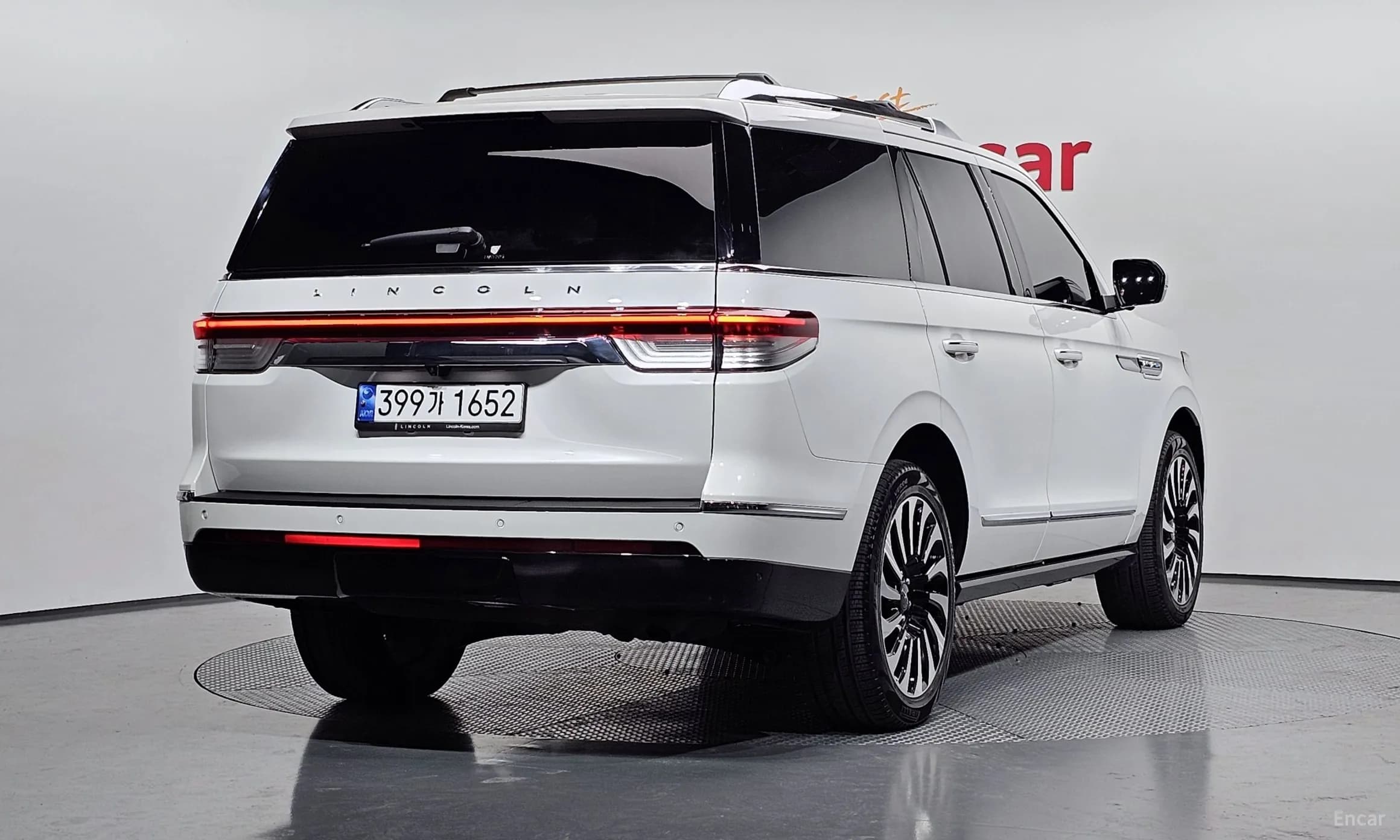Navigator 4th generation