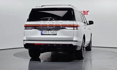 Navigator 4th generation
