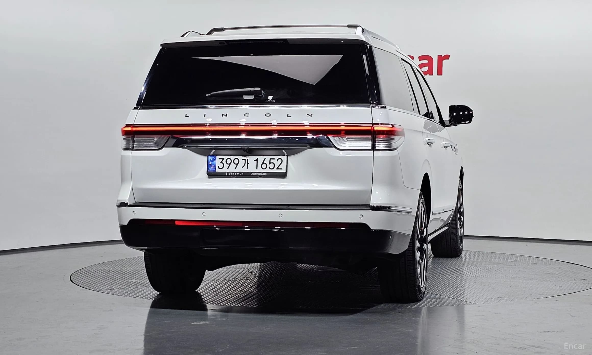 Navigator 4th generation