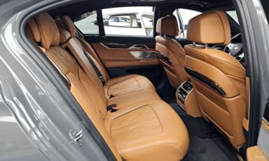 7 Series (G11)