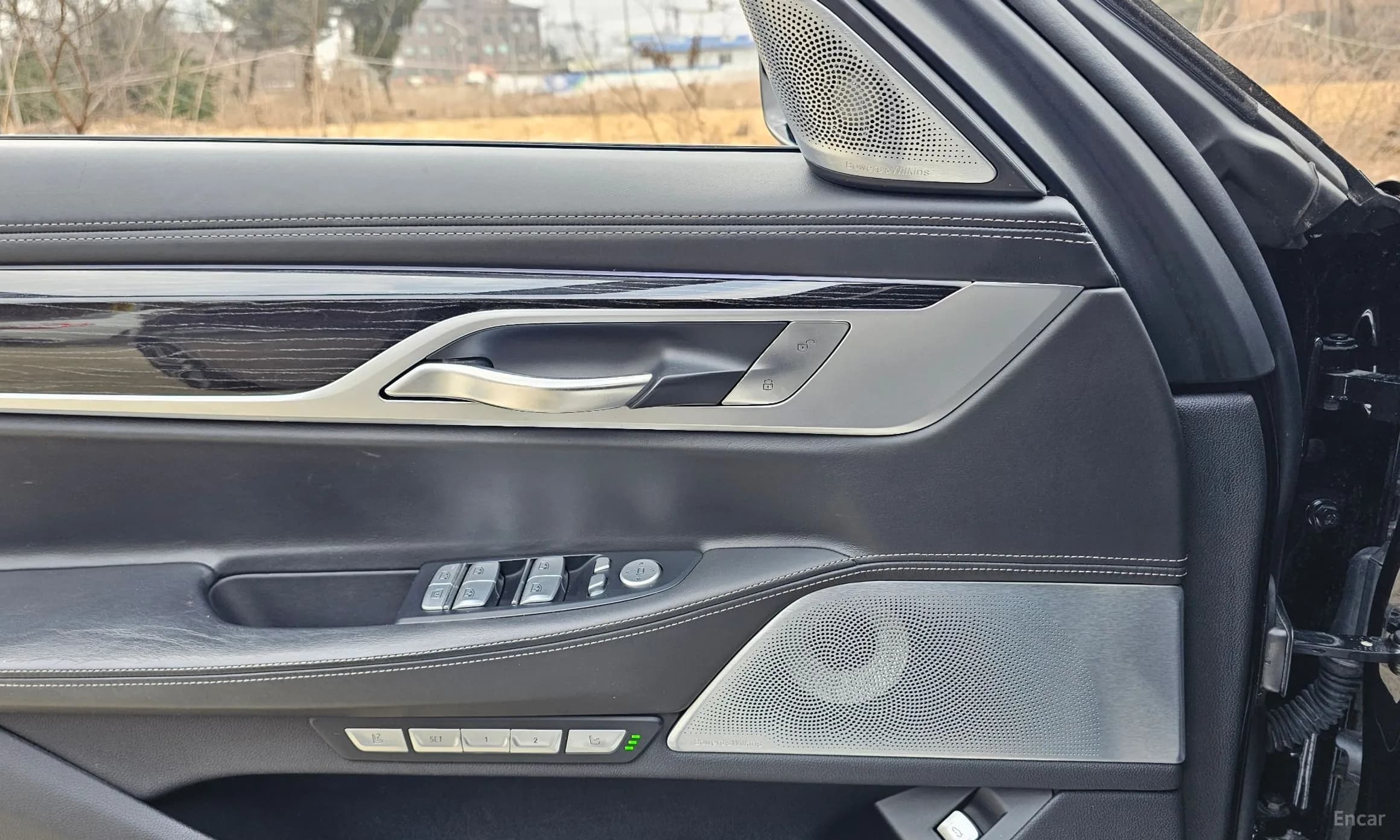 7 Series (G11)