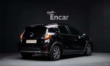 Prius C