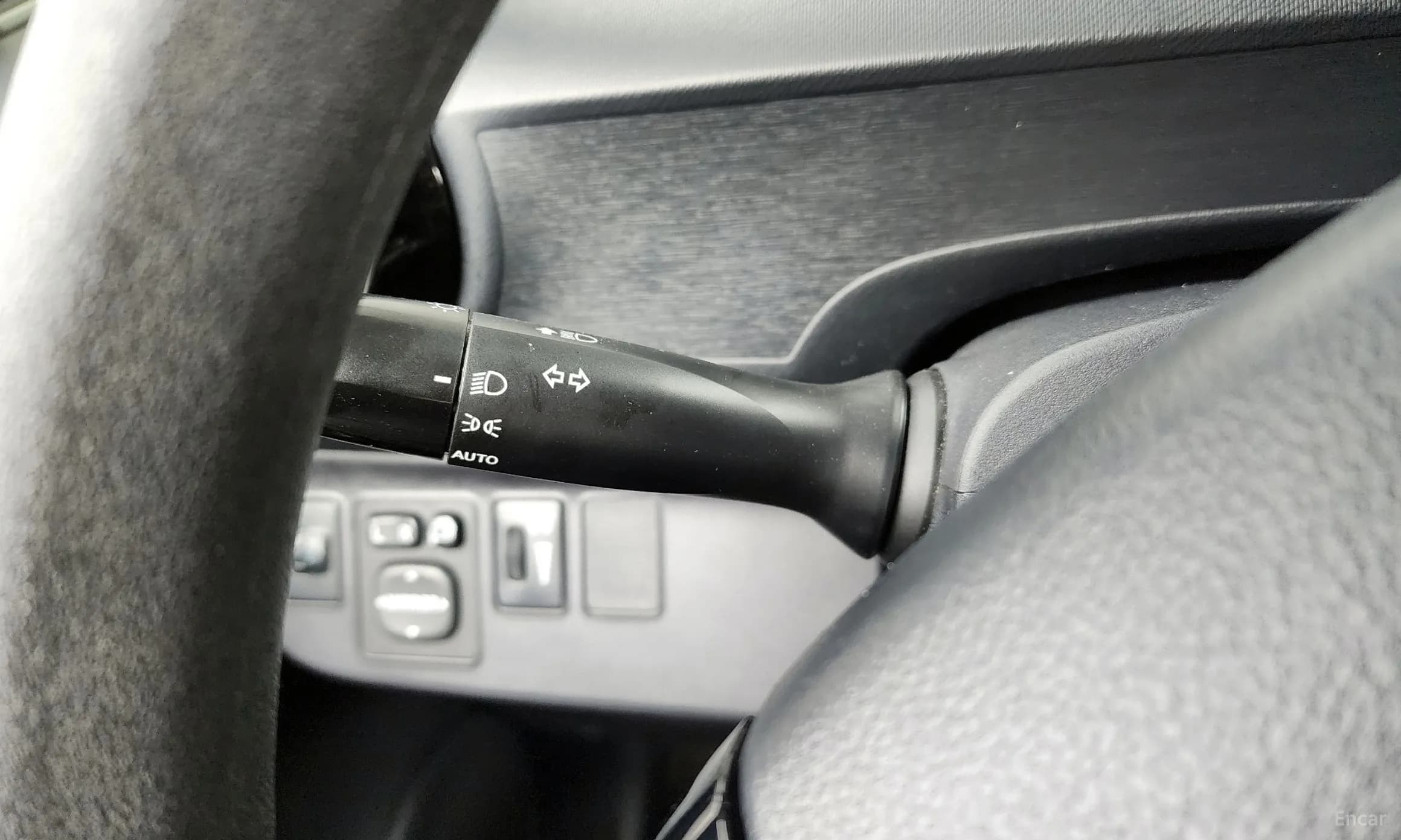 Prius C