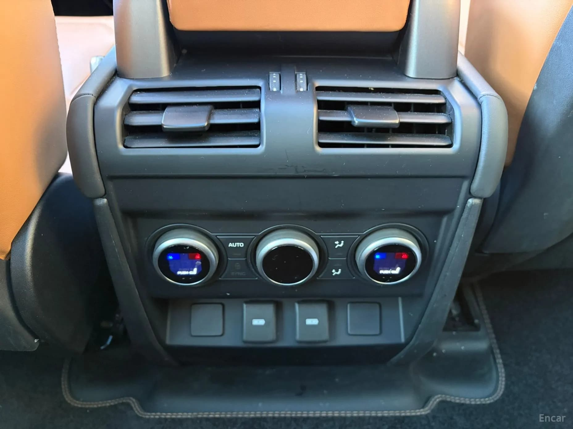 Defender (L663)