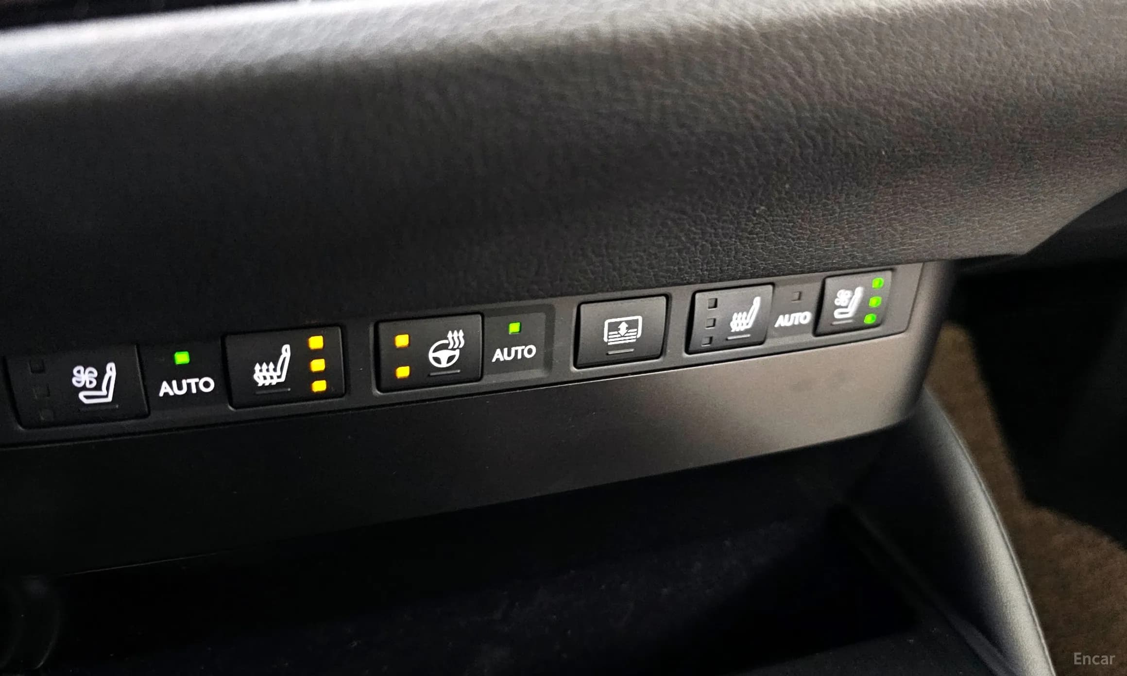 ES300h 7th Generation