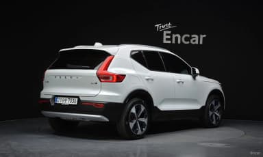 XC40