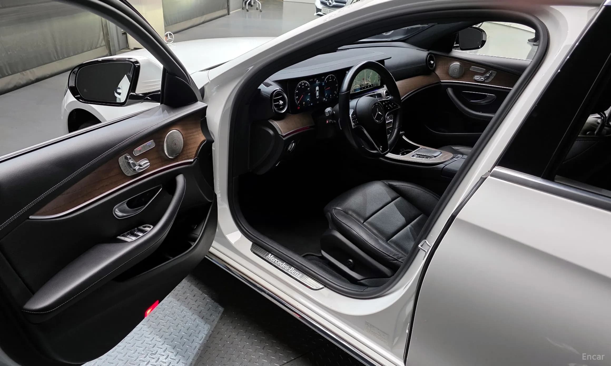 E-Class W213