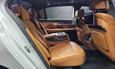 7 Series (G11)