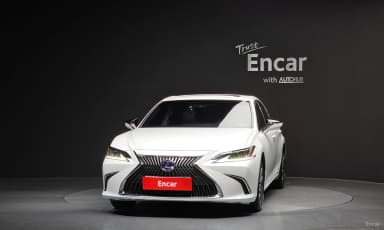 ES300h 7th Generation