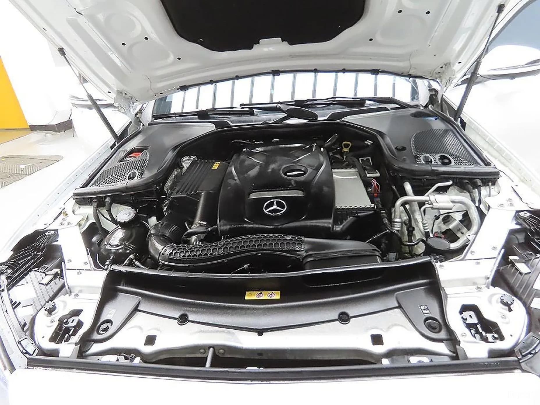 E-Class W213