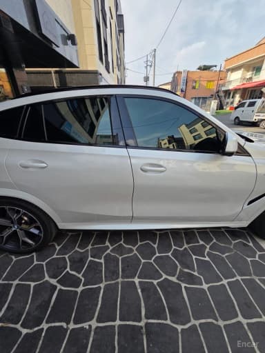 X6 (G06)