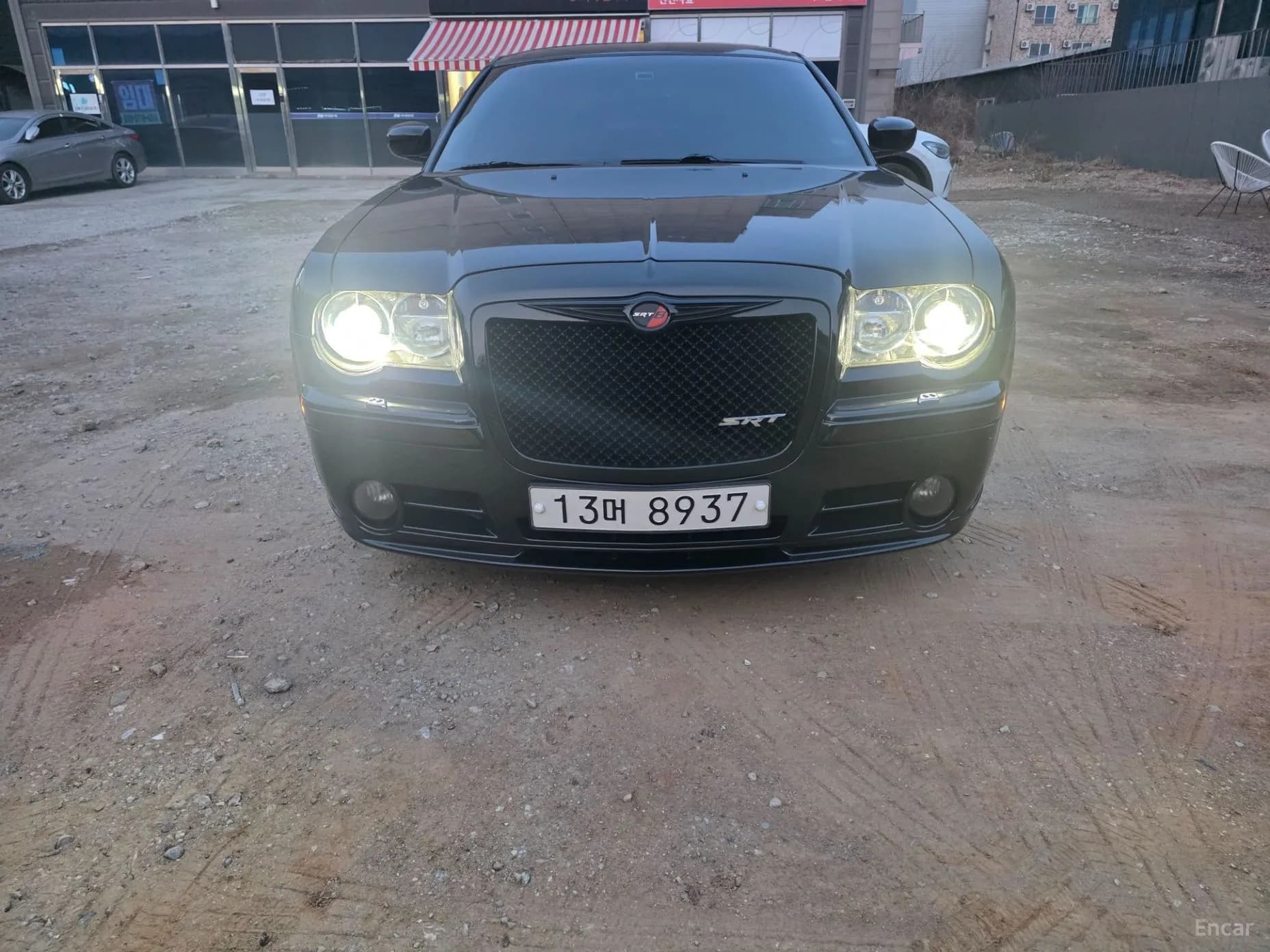 300C