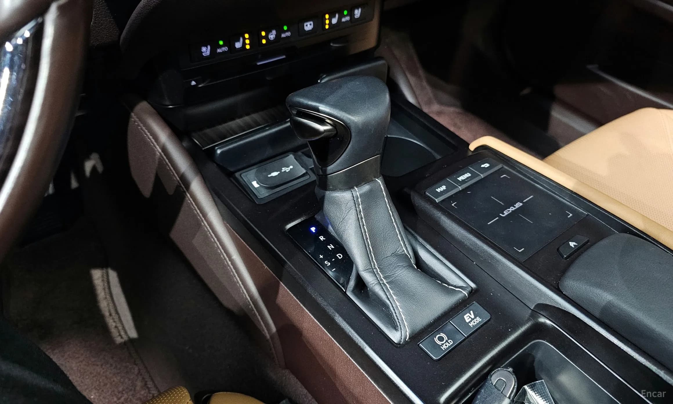 ES300h 7th Generation