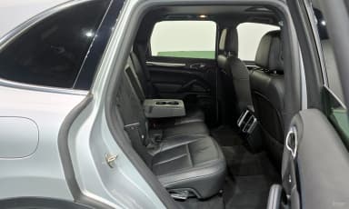 New Cayenne