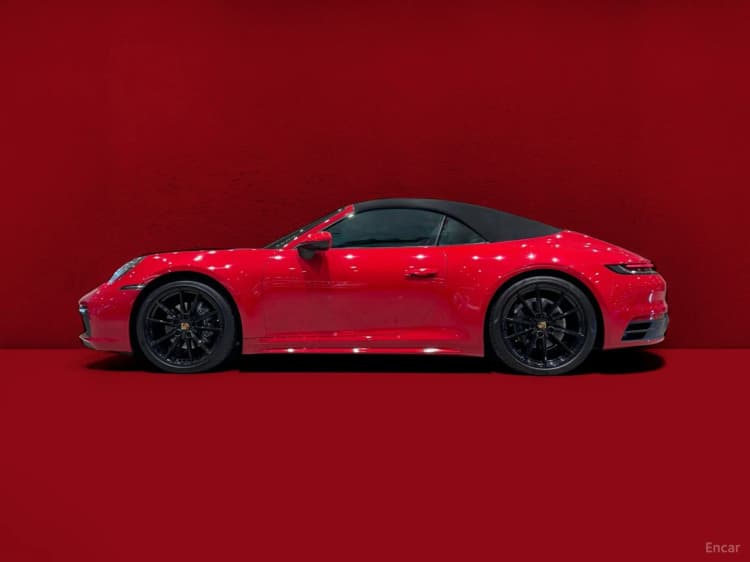 911 (992)