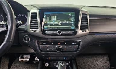 G4 Rexton