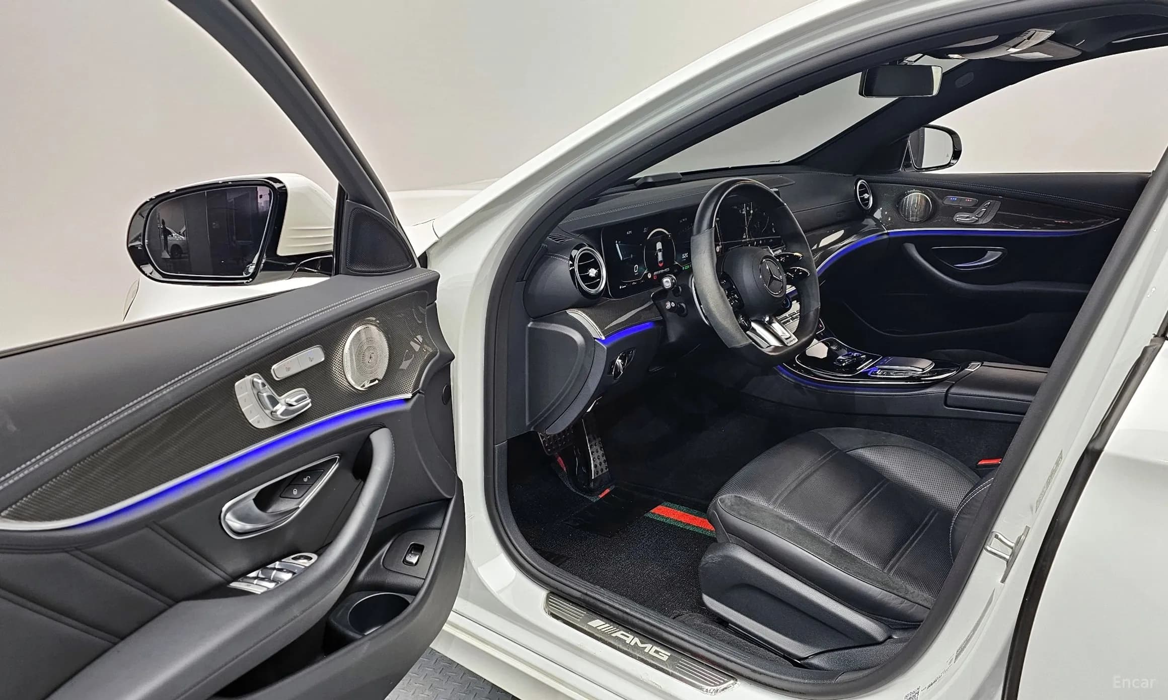 E-Class W213
