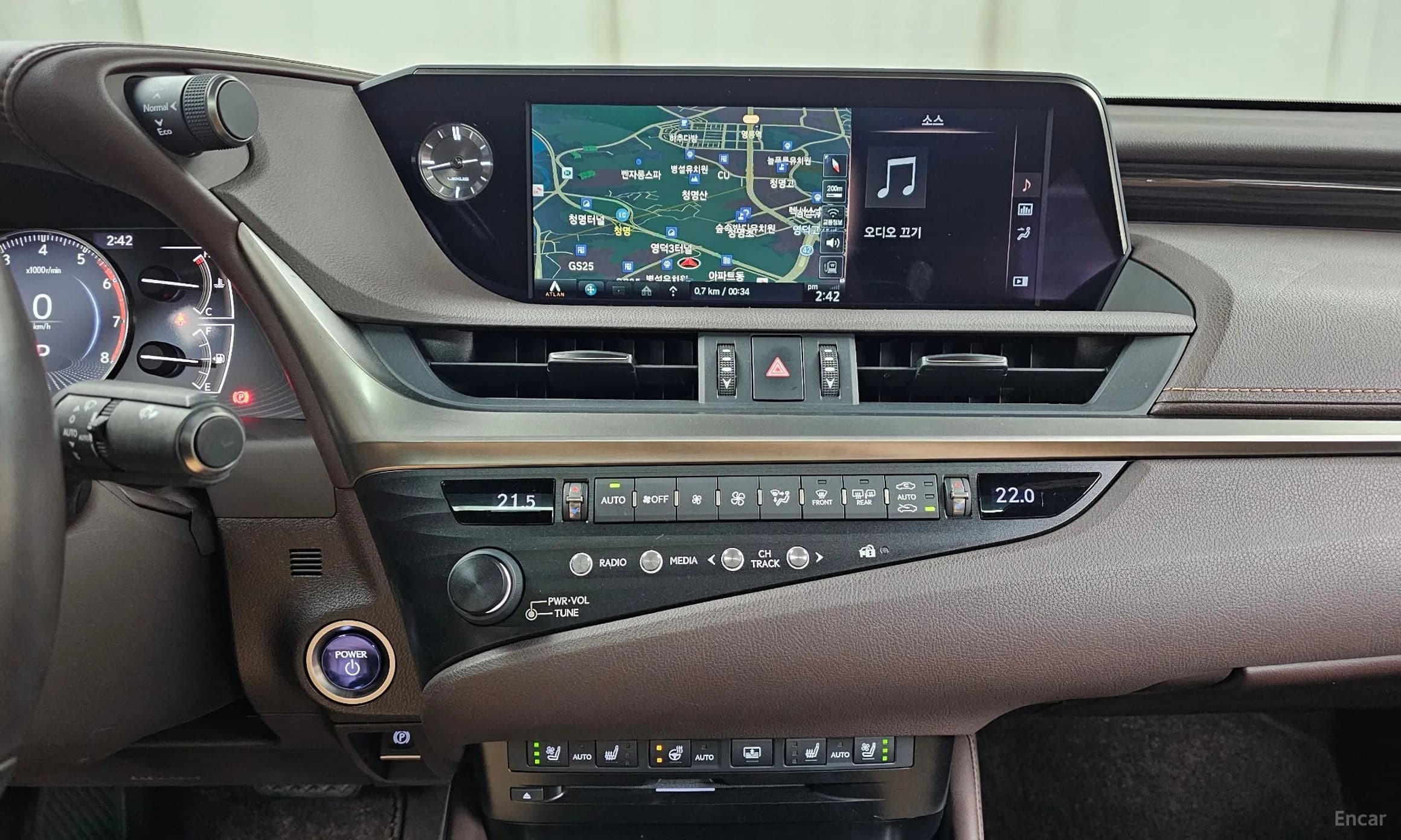 ES300h 7th Generation