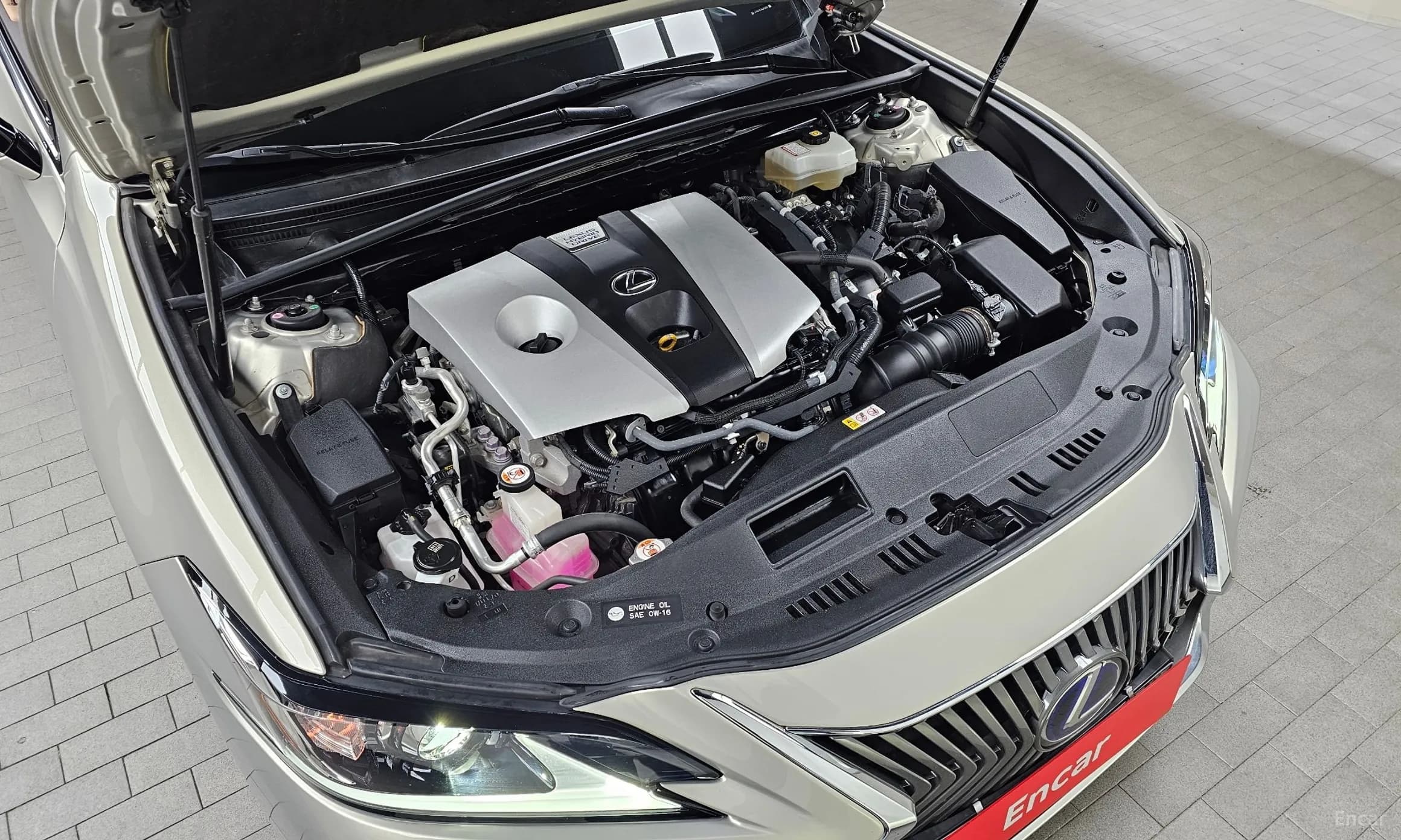 ES300h 7th Generation