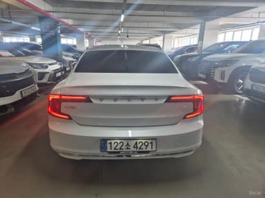 S90