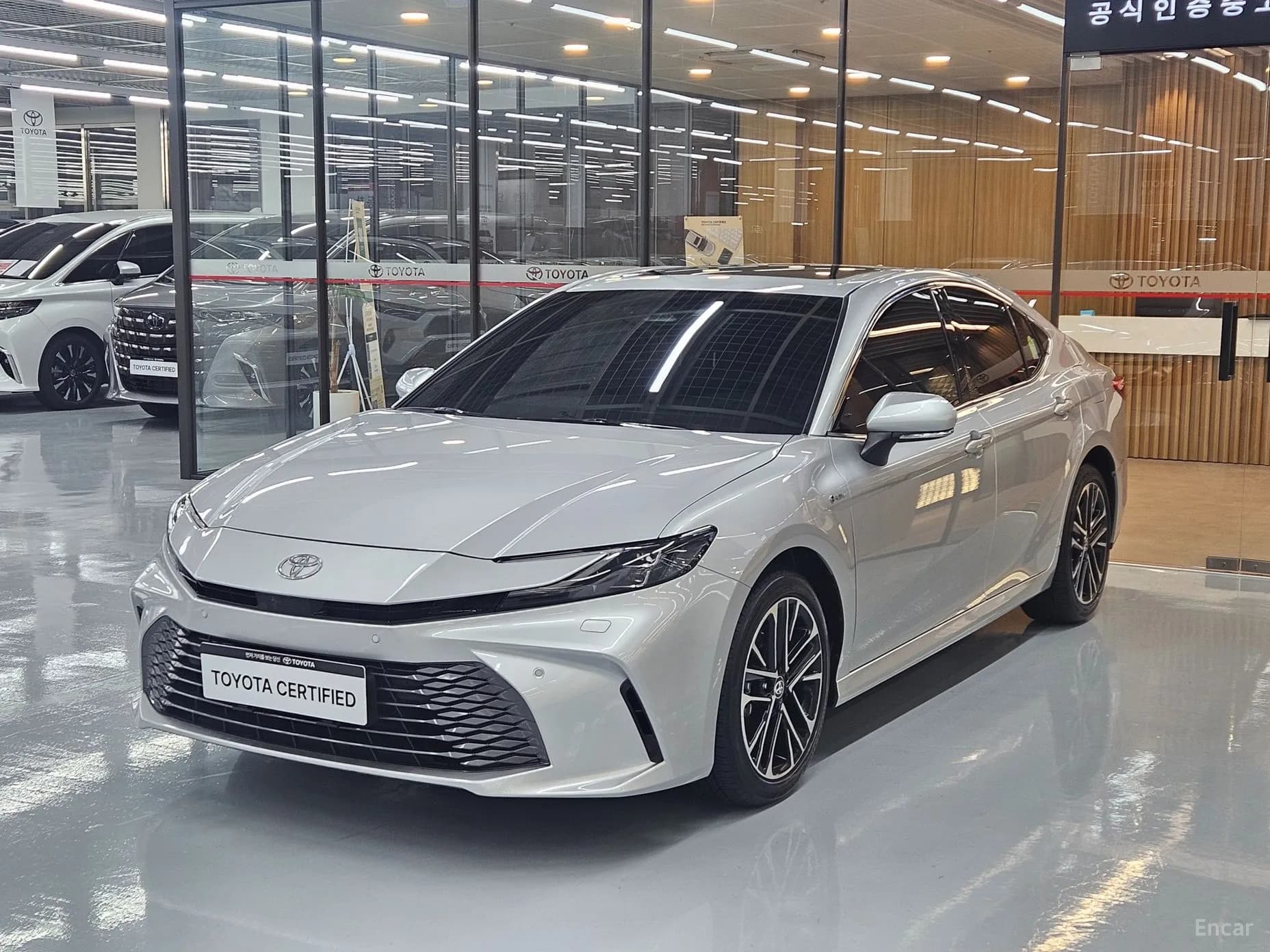 Camry (XV80)