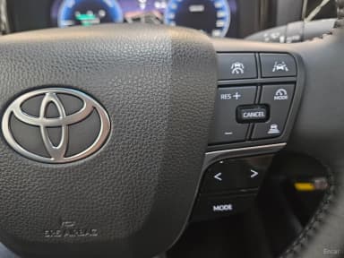 Camry (XV80)