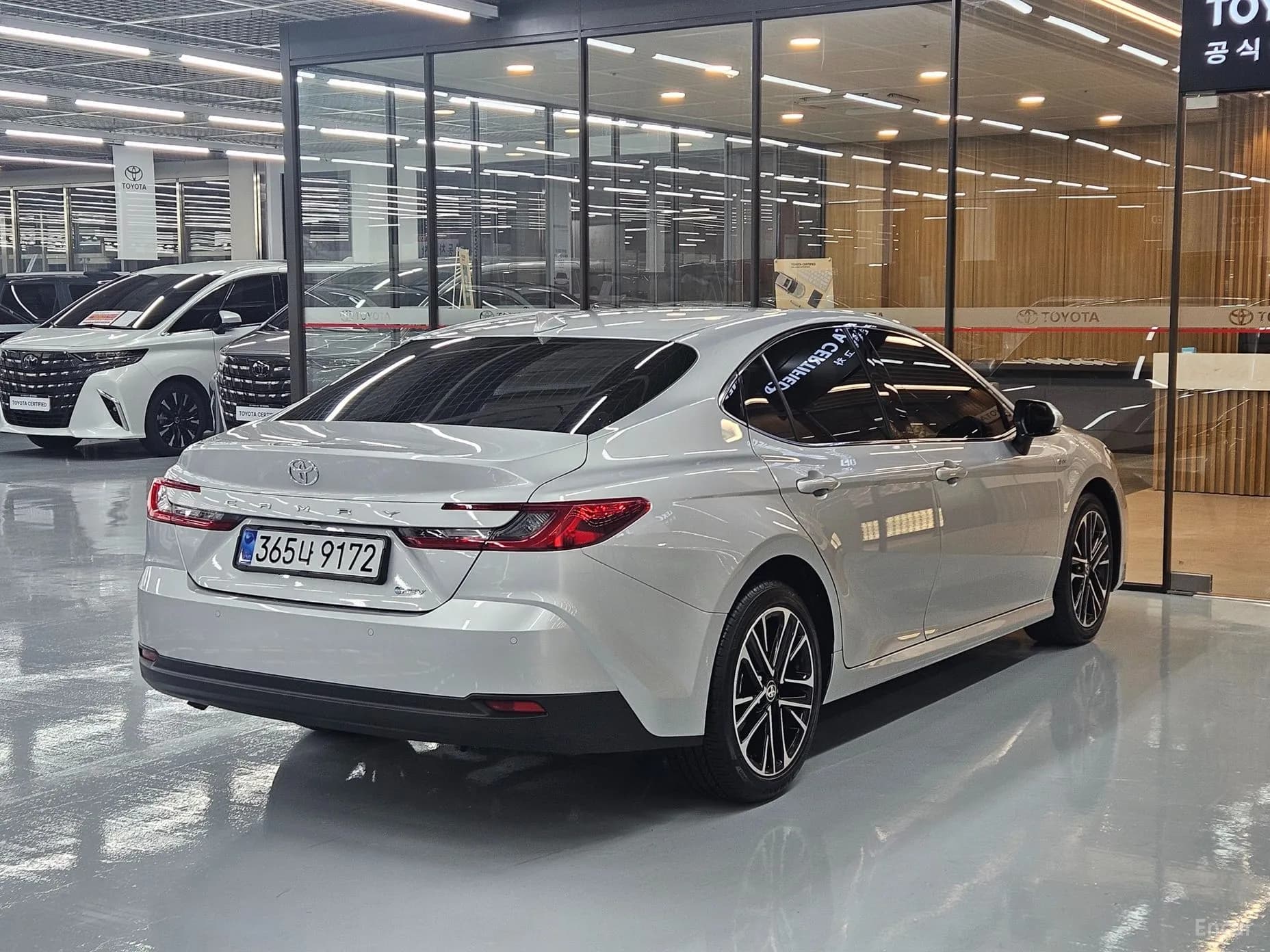 Camry (XV80)