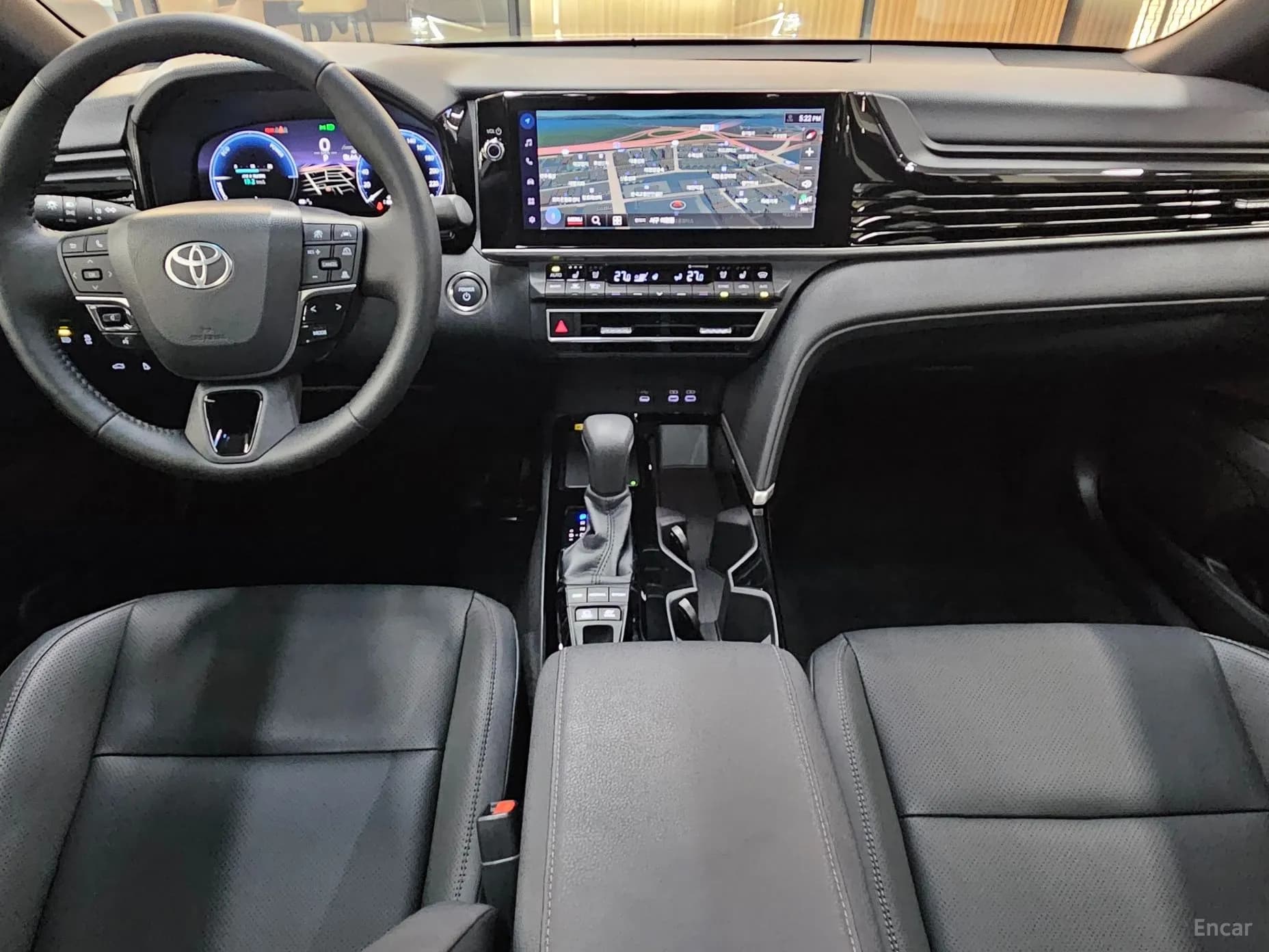 Camry (XV80)