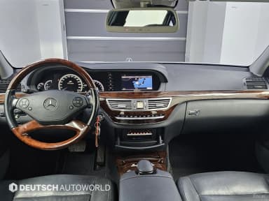 S-Class W221