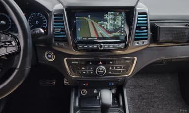 Rexton Sports Khan