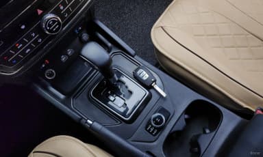 Rexton Sports Khan