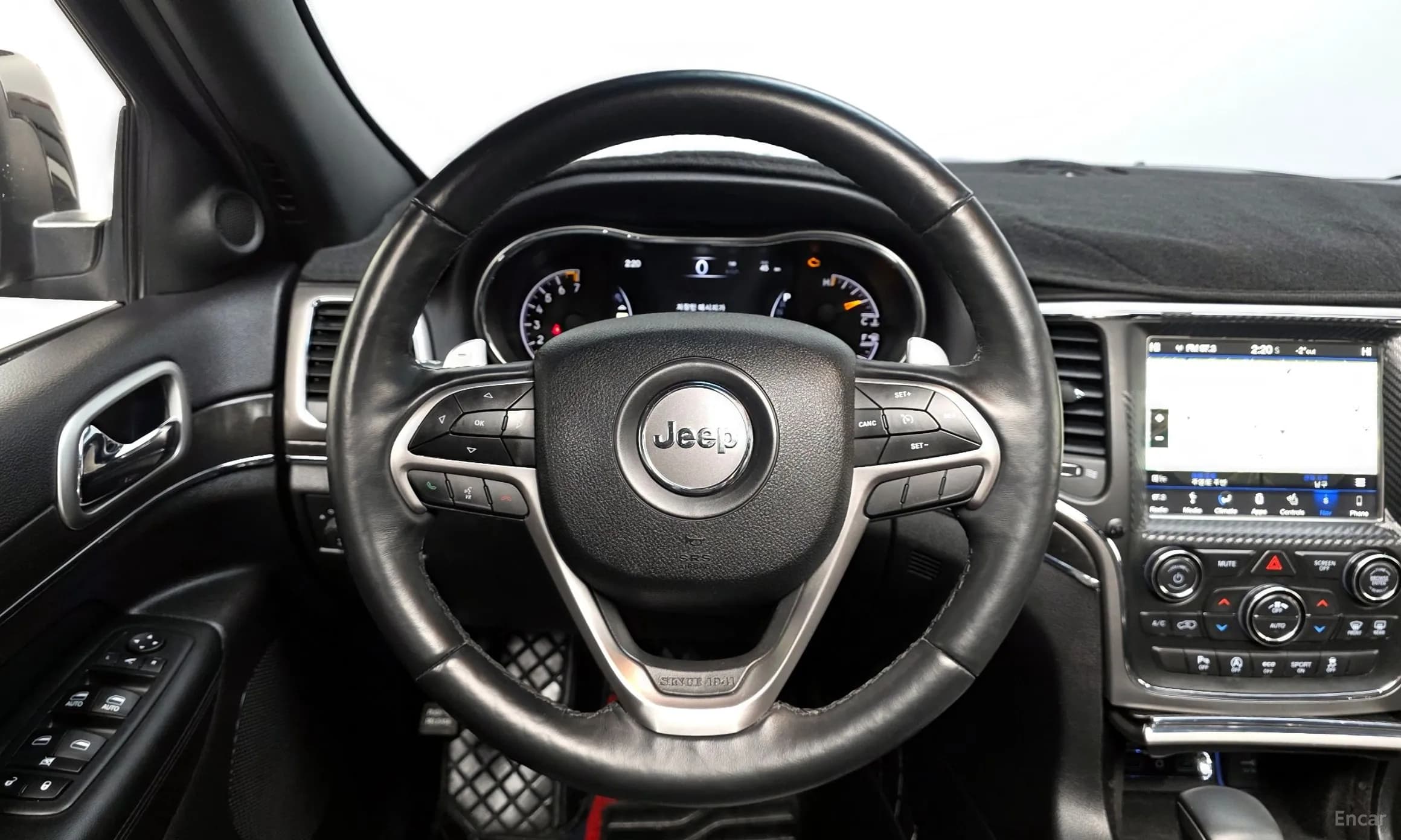 Grand Cherokee