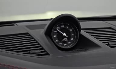 911 (992)