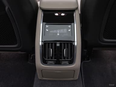 S90