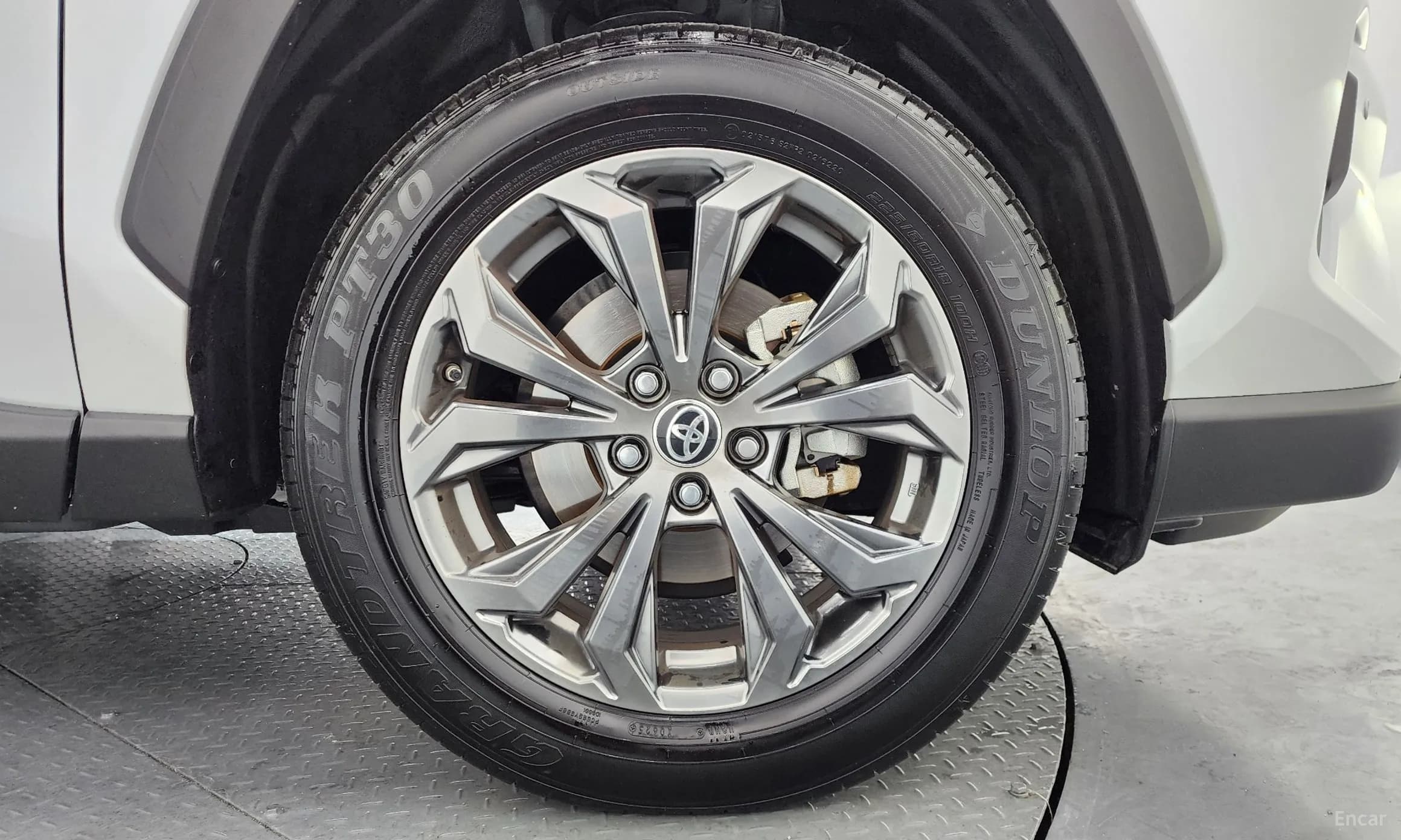 RAV4 5th Generation