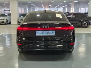 A6 e-tron