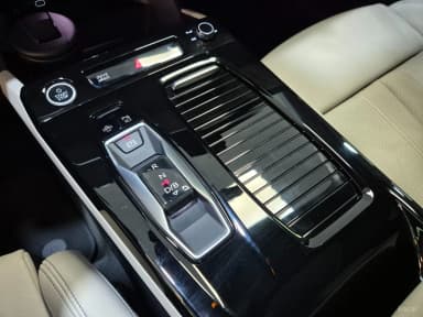 A6 e-tron