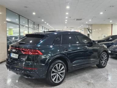 Q8 (4M)