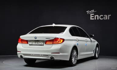 5 Series (G30)