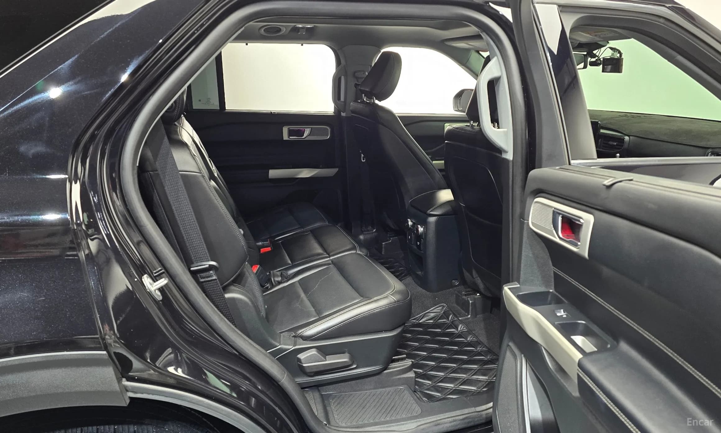 Explorer 6th Generation