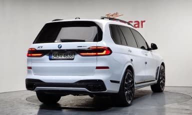 X7 (G07)