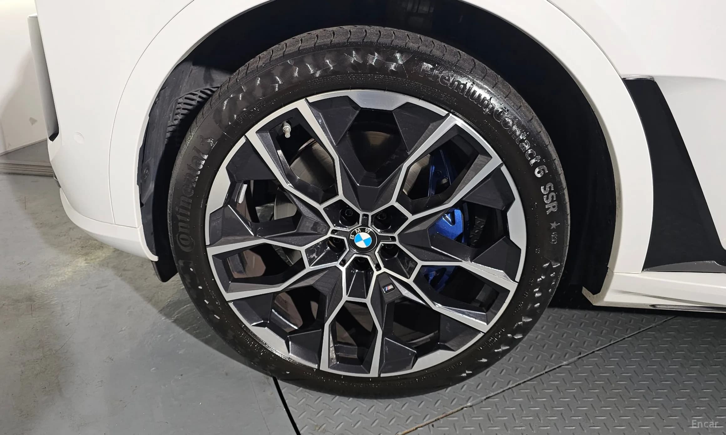 X7 (G07)