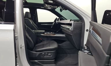 Escalade 5th Generation