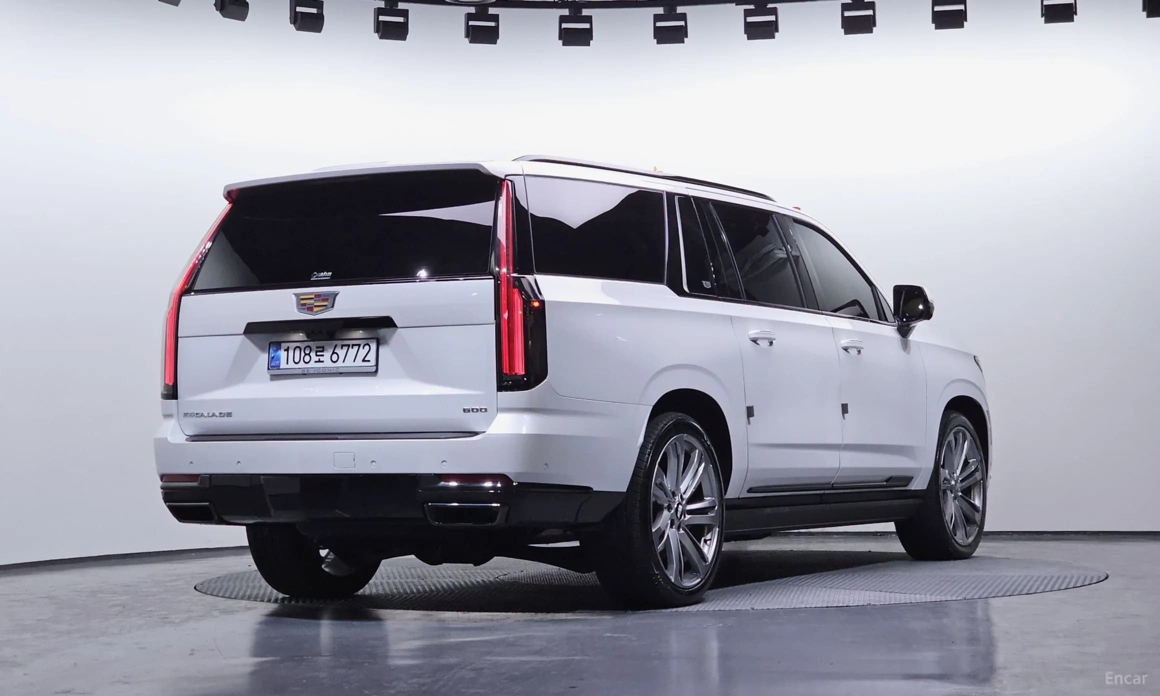 Escalade 5th Generation