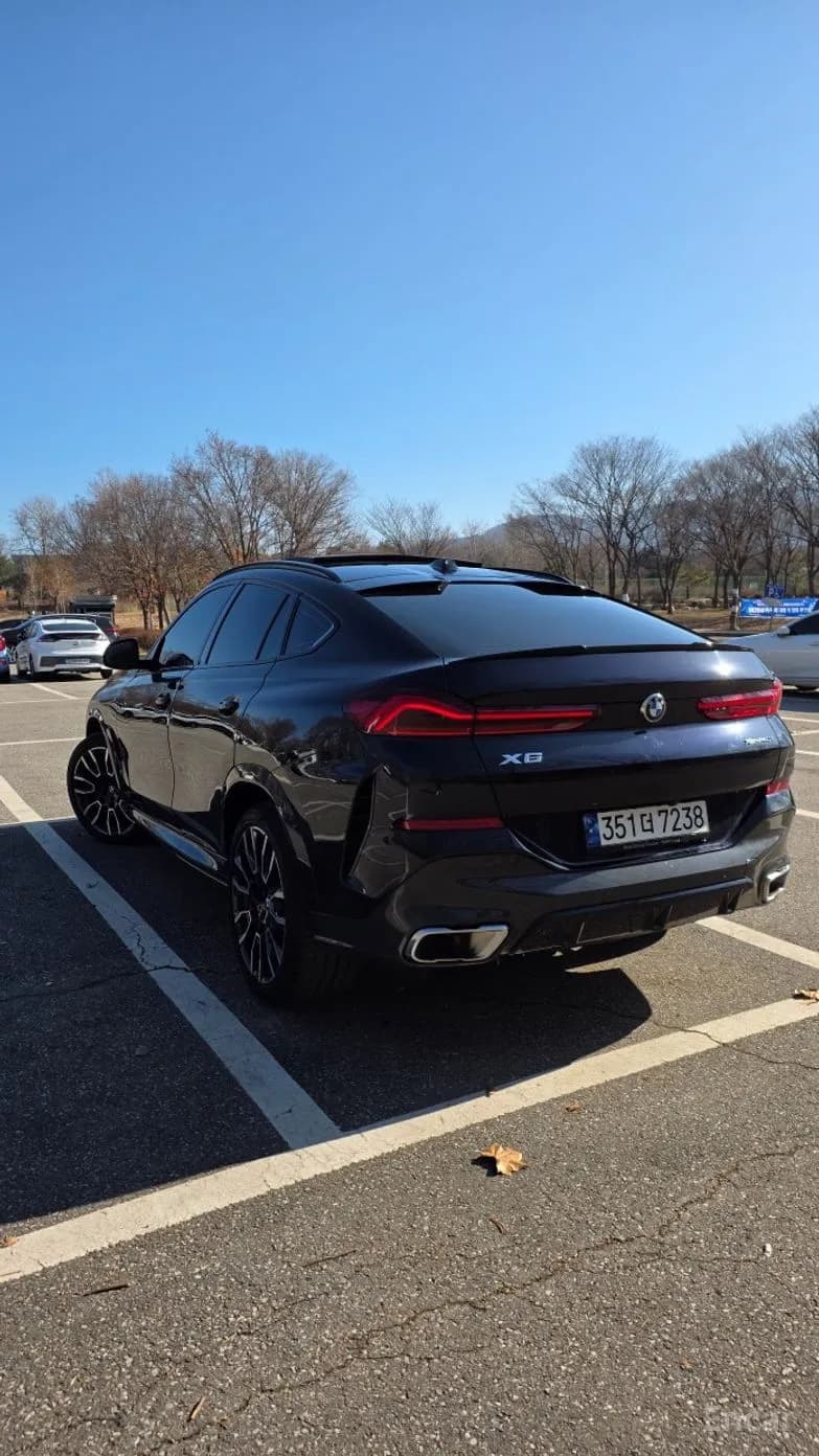 X6 (G06)